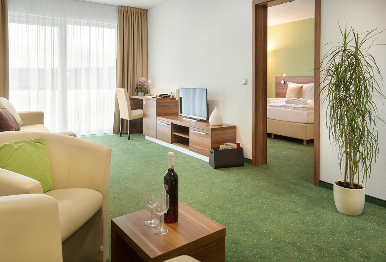 Kurhotel Pyramide Sibyllenbad Neualbenreuth Dış mekan fotoğraf